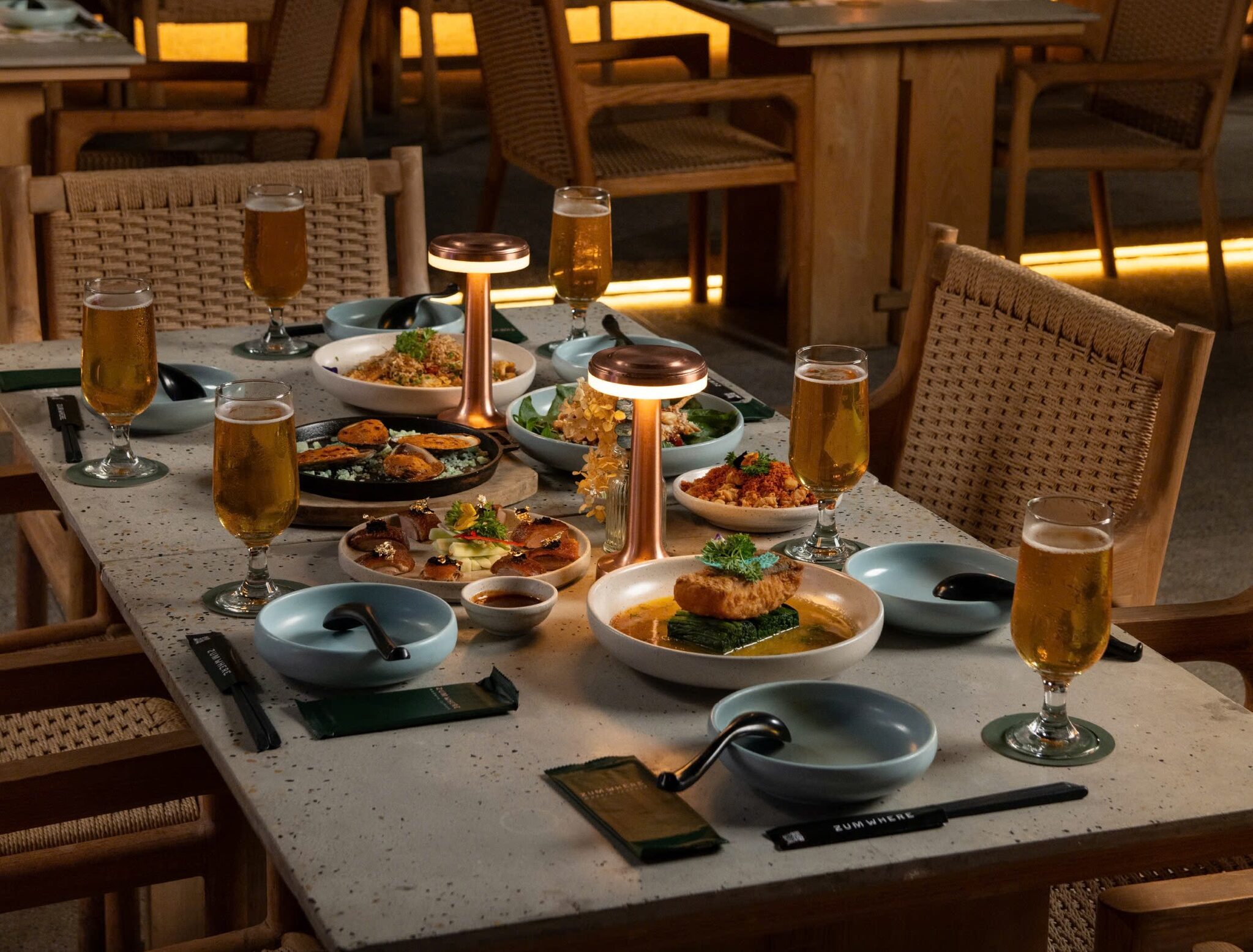 den ban horeca huta light for life trang tri nha hang quan bar dep e1758161730254