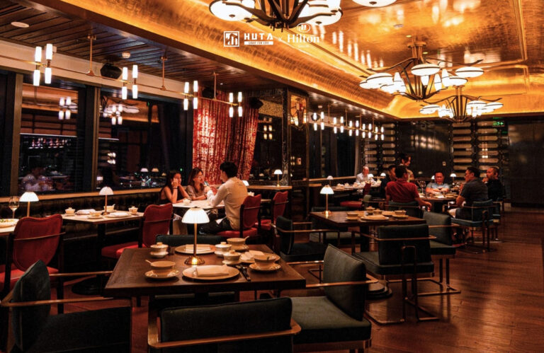 Hilton Saigon - khách sạn 5 sao tại trung tâm thành phố