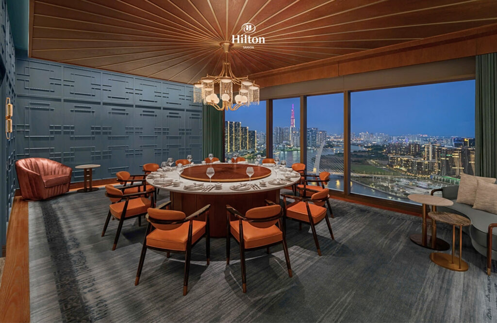 Hilton Saigon - khách sạn 5 sao tại trung tâm thành phố