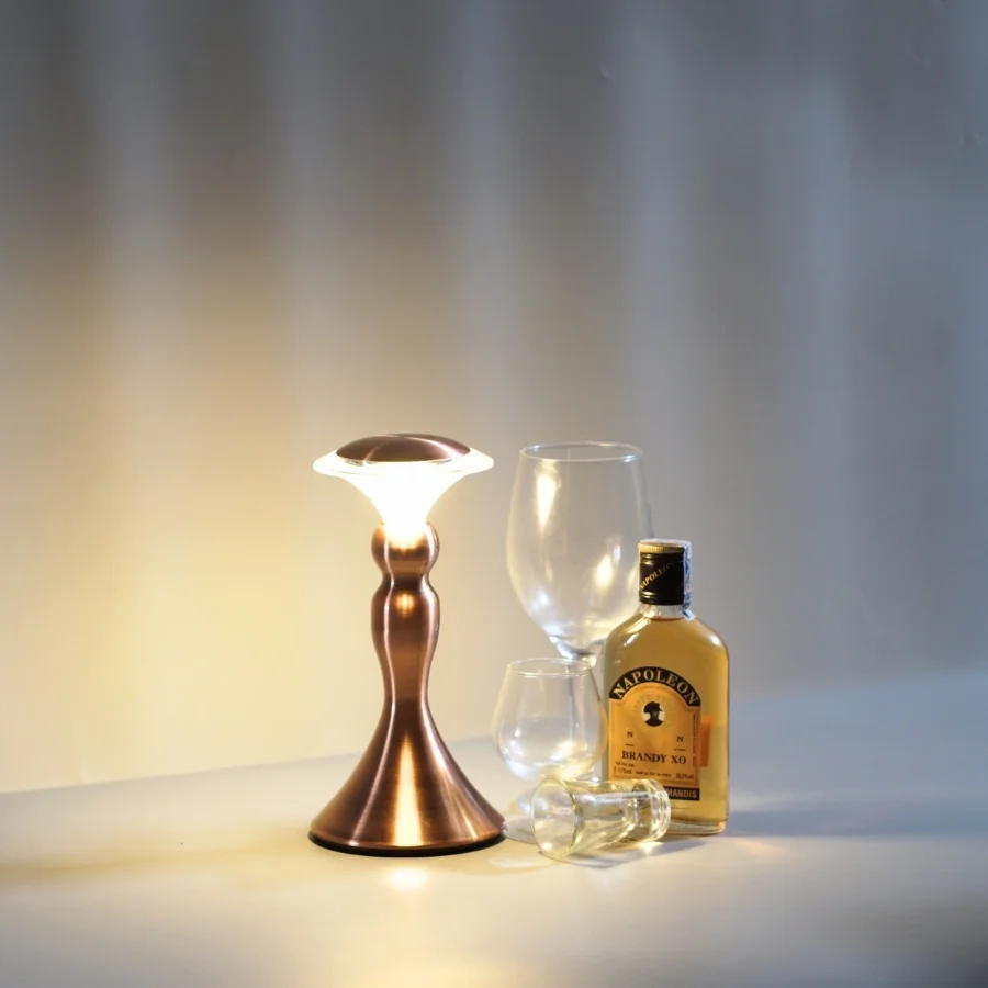 Đèn Bàn Quán Bar, Nhà Hàng HUTA Light For Life Mã RESCUP