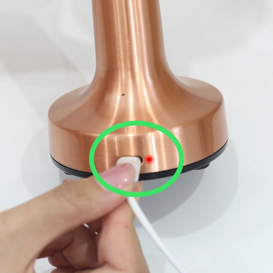 Đèn Bàn Quán Bar, Nhà Hàng HUTA Light For Life Mã RESNONCUT