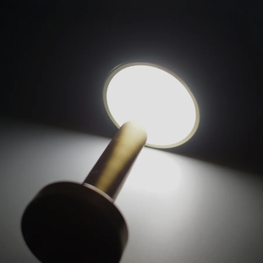 Đèn Bàn Quán Bar, Nhà Hàng HUTA Light For Life Mã RESNONCUT