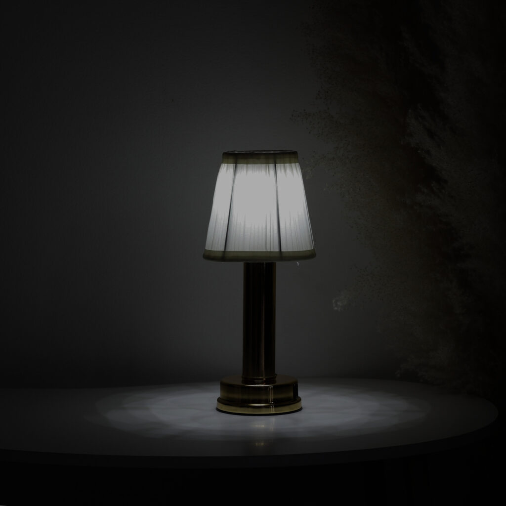 Đèn Bàn Trang Trí Quán Bar HUTA Light For Life Mã RESBED1