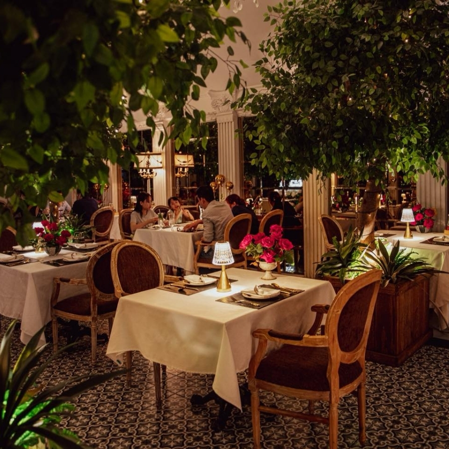 Đèn Bàn Trang Trí Nhà Hàng HUTA Light For Life Mã RESBED2