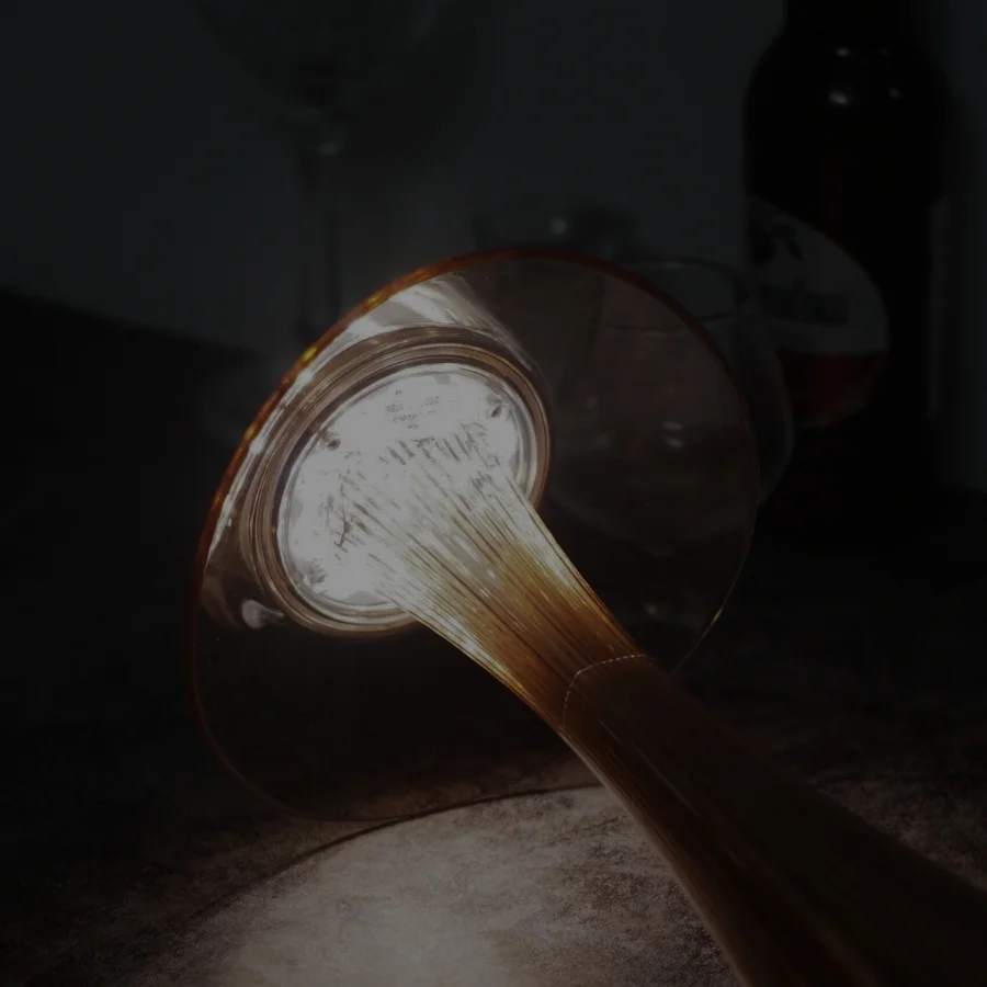 Đèn Bàn Trang Trí Nhà Hàng, Quán Bar HUTA Light For Life Mã ET1