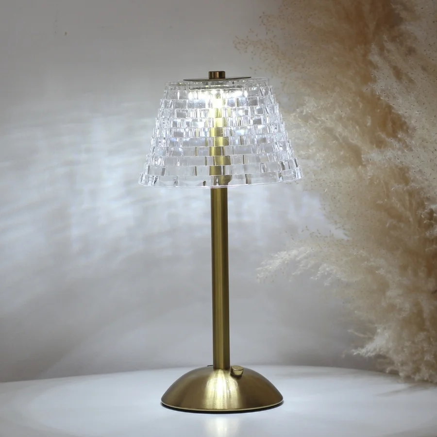 Đèn Bàn Trang Trí Nhà Hàng, Quán Bar HUTA Light For Life Mã RESBED3