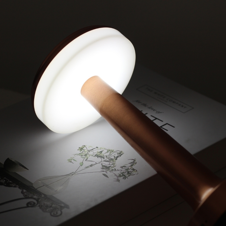 Đèn Bàn Trang Trí Quán Bar HUTA Light For Life Mã RESDIA1