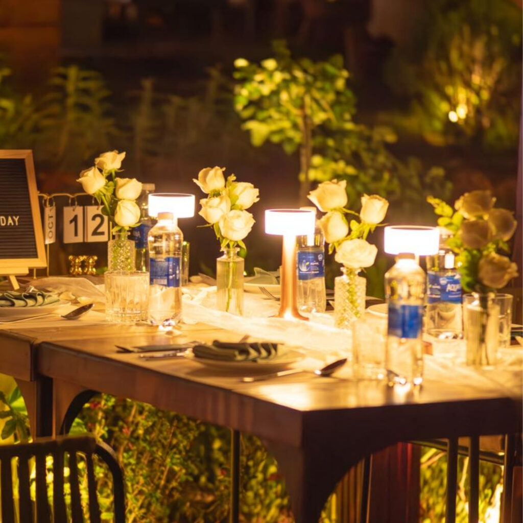 Đèn Bàn Trang Trí Quán Bar Nhà Hàng HUTA Light For Life Mã RESTA