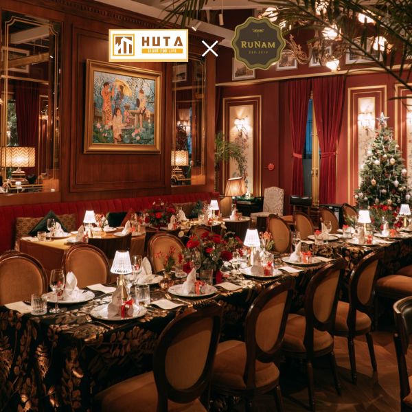 khach hang mua den ban an trang tri nha hang quan bar huta light for life 1 5