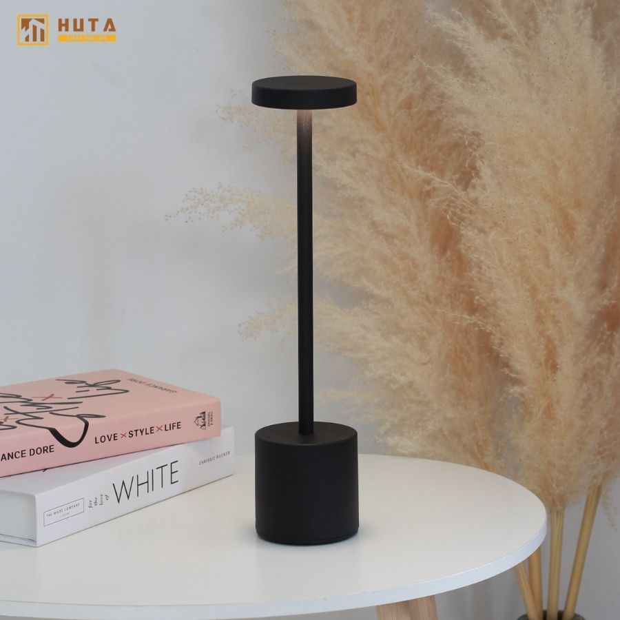 Hành Trình Bảo Trì Đèn Bàn Nhà Hàng Tại Steak Love - Chi Nhánh Diamond