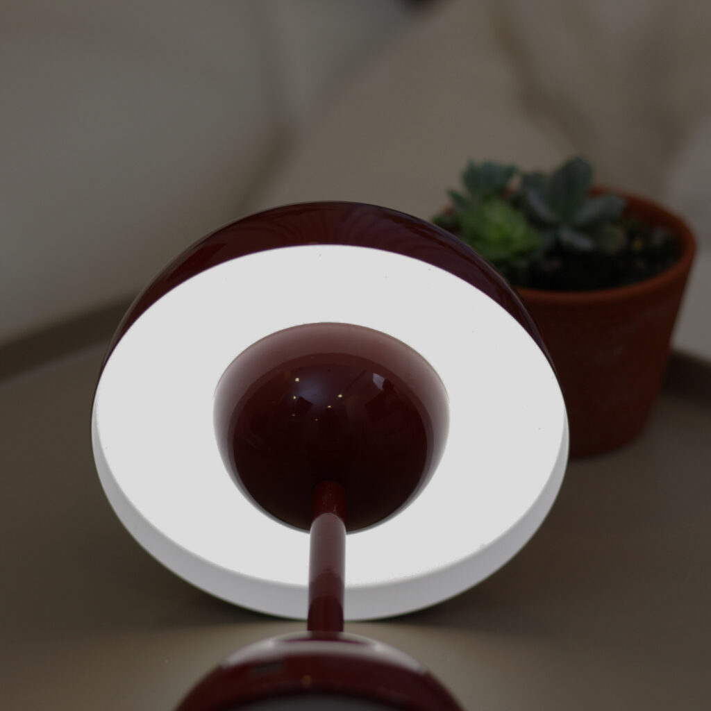 Đèn Bàn Decor Tích Điện HUTA Light For Life Mã BEDNAM