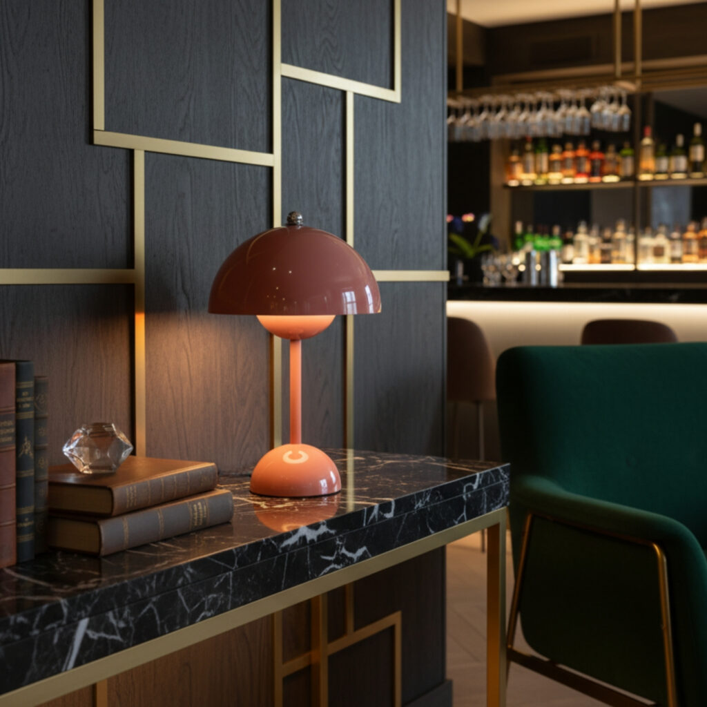 Đèn Bàn Decor Tích Điện HUTA Light For Life Mã BEDNAM