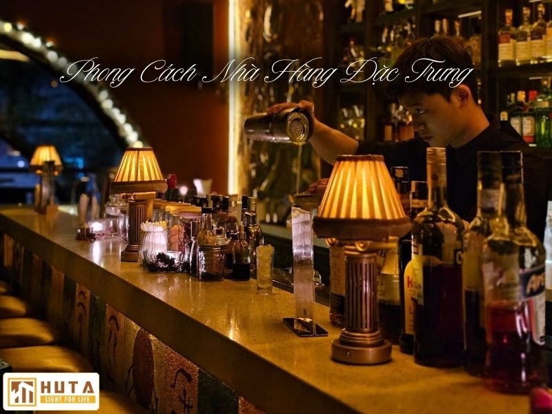 Đèn bàn cho nhà hàng là gì? Tại sao nên chọn đèn bàn để trang trí nhà hàng?