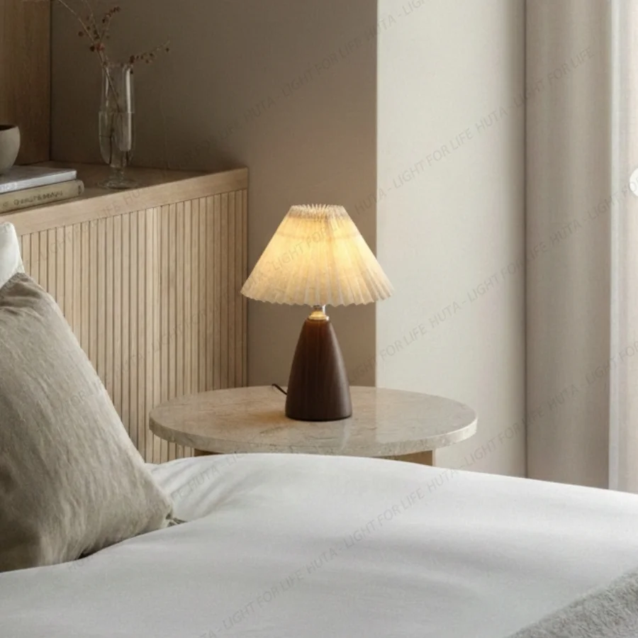 Thông số kỹ thuật chi tiết đèn ngủ để bàn thân kim loại mã T10