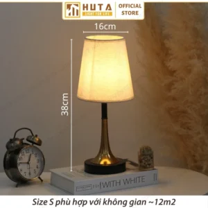 Đèn Ngủ Để Bàn Decor Khách Sạn, Tab Đầu Giường HUTA Light For Life Thân Kim Loại Mã T5