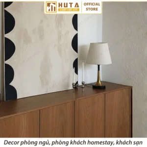 Đèn Ngủ Để Bàn Decor Khách Sạn, Tab Đầu Giường HUTA Light For Life Thân Kim Loại Mã T5