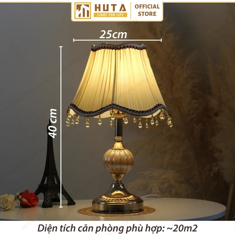 Đèn Ngủ Để Bàn Khách Sạn HUTA Light For Life Phong Cách Cổ Điển Thân Kim Loại Mã CD1