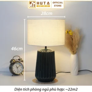 Đèn Ngủ Để Bàn Khách Sạn Sang Trọng HUTA Light For Life Thân Gốm Sứ Mã S17
