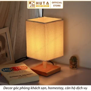 Đèn Ngủ Để Bàn Khách Sạn, Tab Đầu Giường HUTA Light For Life Phong Cách Mộc Mạc Thân Gỗ Mã G3