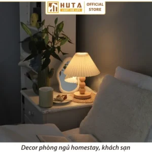 Đèn Ngủ Để Bàn Khách Sạn, Tab Đầu Giường HUTA Light For Life Phong Cách Vintage Thân Gỗ Mã G7