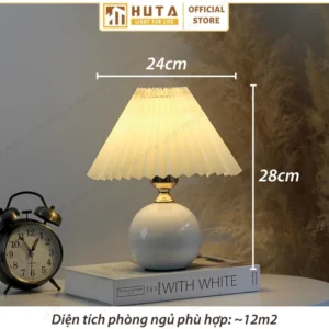 Đèn Ngủ Để Bàn Khách Sạn, Tab Đầu Giường HUTA Light For Life Thân Gốm Sứ Mã S8