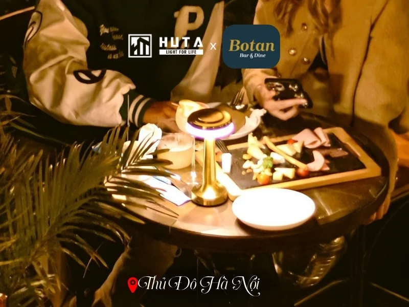 trang chu den ban horeca cho nha hang quan bar 21