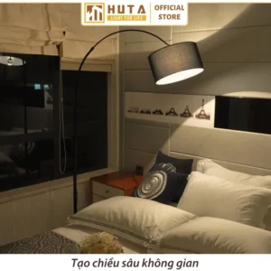 Đèn cây đứng HUTA Light For Life thân kim loại dáng cong mã KC2